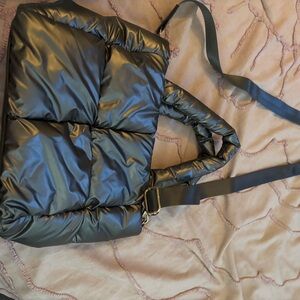 Stylish Black Shoulder Bag